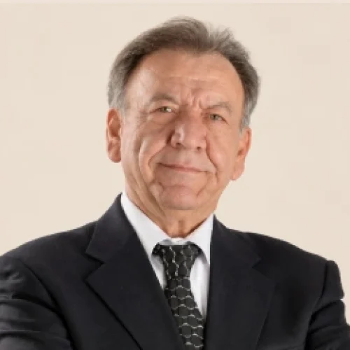 Dr. Mohamad Zouhair Aldakkach, plastic and hair transplant surgeon at Padra Clinic Dubai